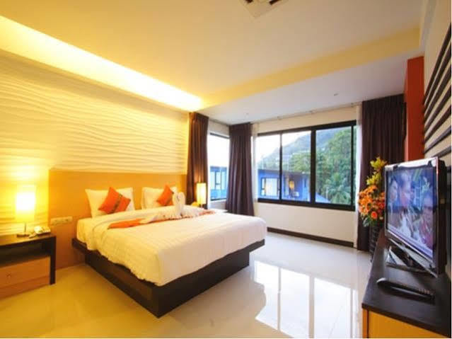 Kalim Beach Place Patong 外观 照片